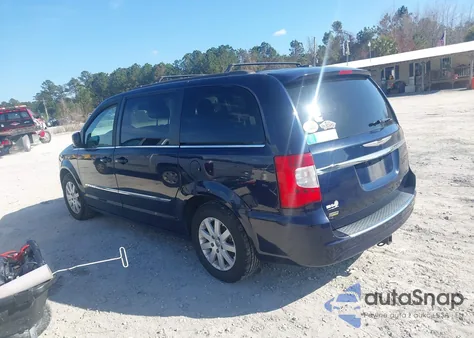 2014 Chrysler Town & Country Touring z USA, uszkodzony, nr VIN 2C4RC1BG4ER448043